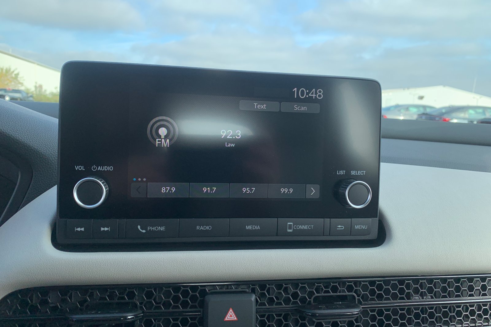 Used 2024 Honda HR-V LX image 23