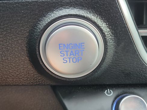 Certified 2026 Hyundai Sonata SE FWD image 12