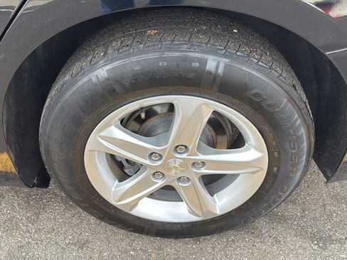 Used 2019 Chevrolet Malibu LS image 9