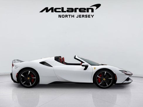 Used 2022 Ferrari SF90 Spider AWD/4WD image 7