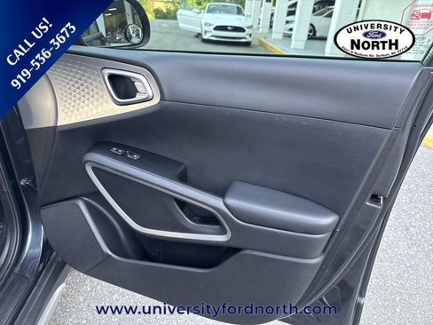 Used 2020 Kia Soul X-Line FWD image 33