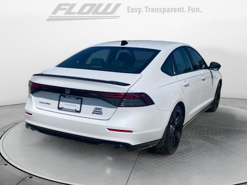 Used 2025 Honda Accord Sport image 9