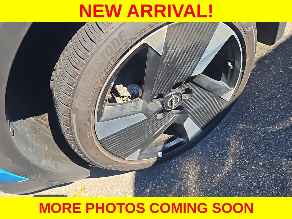 Used 2025 Nissan Kicks SR AWD/4WD image 7