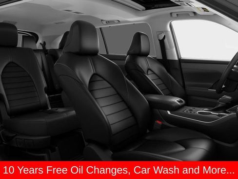 New 2026 Toyota Highlander XLE image 19
