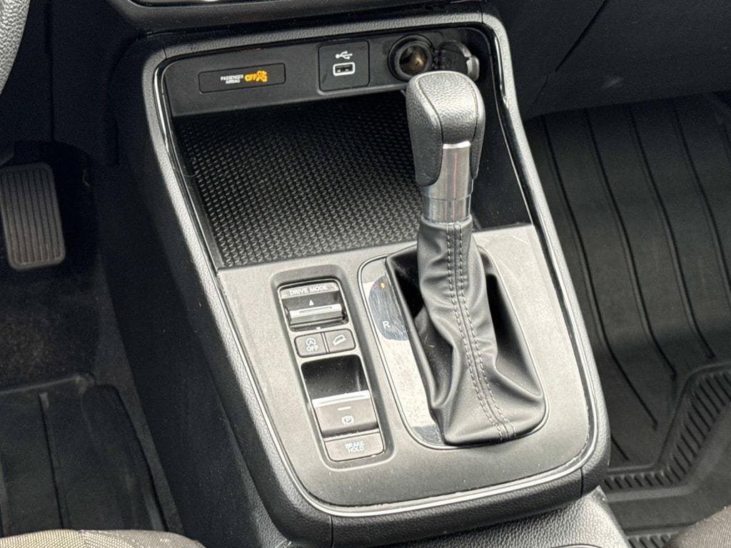 Used 2024 Honda CR-V LX image 16
