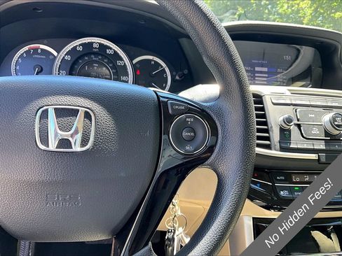 Used 2016 Honda Accord LX image 11