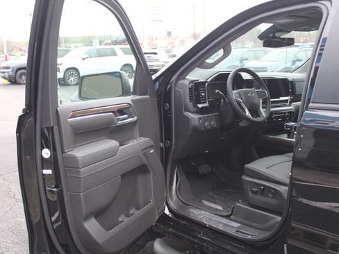 New 2026 Chevrolet Silverado 1500 RST w/ Redline Edition image 8