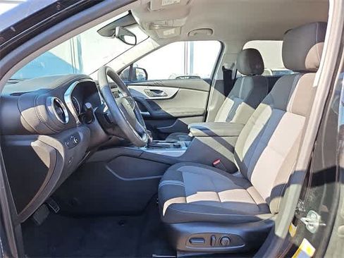 Certified 2023 Chevrolet Blazer LT w/ Convenience Package image 24