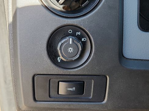 Used 2014 Ford F150 STX w/ Equipment Group 201A Mid image 15