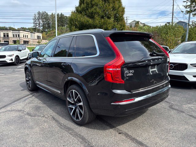 Used 2023 Volvo XC90 B6 Plus w/ Protection Package Premier AWD/4WD image 3