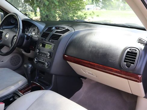 Used 2007 Chevrolet Malibu LTZ FWD image 17