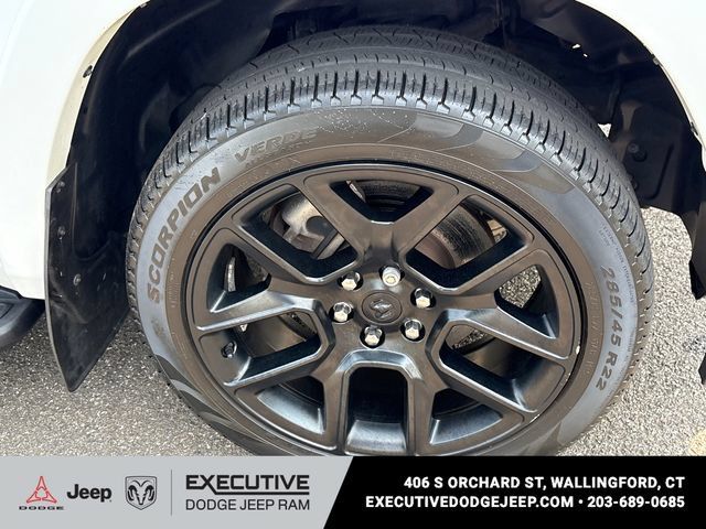 Used 2022 RAM 1500 Laramie AWD/4WD image 7