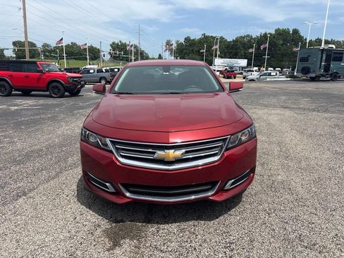 Used 2014 Chevrolet Impala LT FWD image 2