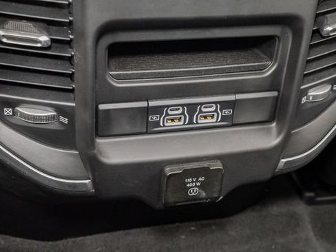 Used 2022 RAM 1500 Big Horn AWD/4WD image 27