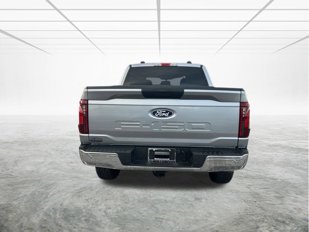 Used 2025 Ford F150 XLT w/ Equipment Group 301A Standard AWD/4WD image 5