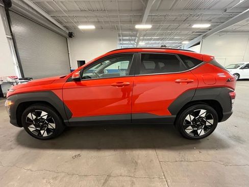 Used 2024 Hyundai Kona SEL FWD image 6