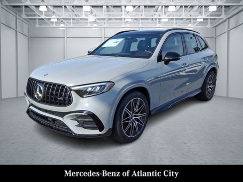 New 2026 Mercedes-Benz GLC 43 AMG 4MATIC image 2