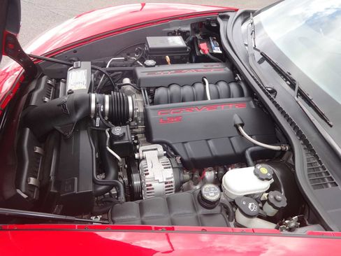 Used 2007 Chevrolet Corvette Convertible w/ Preferred Equipment Group image 27