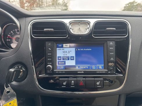 Used 2011 Chrysler 200 Touring w/ Cold Weather Group image 17