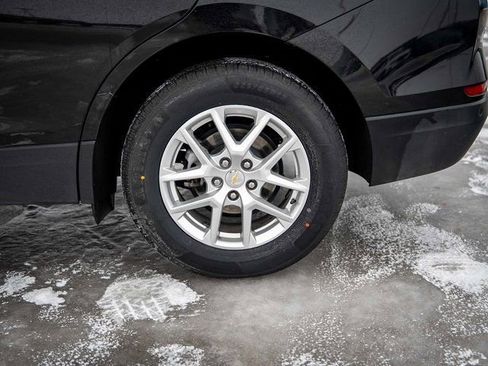 Used 2024 Chevrolet Equinox LT image 10