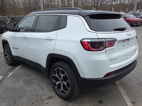 New 2026 Jeep Compass Limited image 8