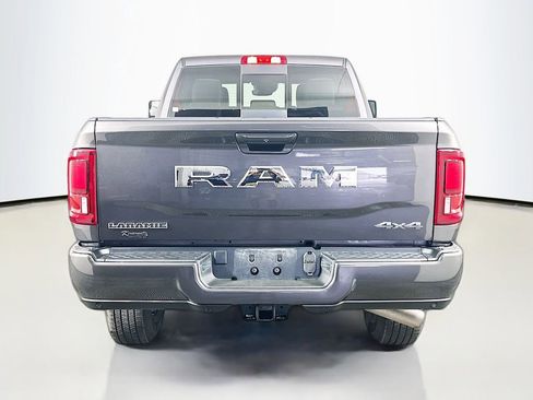 Used 2025 RAM 2500 Laramie AWD/4WD image 6