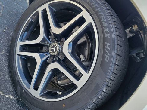 Used 2018 Mercedes-Benz GLS 550 4MATIC image 4