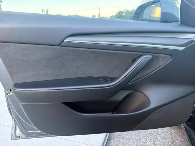 Used 2022 Tesla Model 3 Performance AWD/4WD image 19
