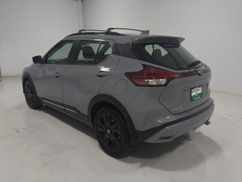 Used 2021 Nissan Kicks SR w/ Exterior Package FWD image 5