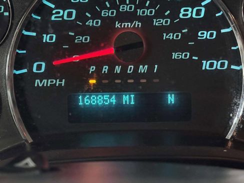 Used 2019 Chevrolet Express 2500 2500 3dr Extended Cargo Van w/ Driver Convenience Package image 24