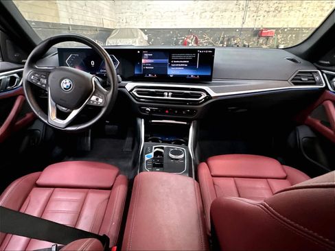 Used 2023 BMW i4 eDrive35 RWD image 17