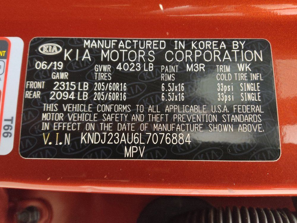 Used 2020 Kia Soul LX FWD image 33