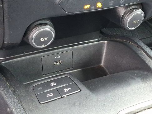 Used 2020 Ford Ranger XL w/ Equipment Group 101A Mid RWD image 24