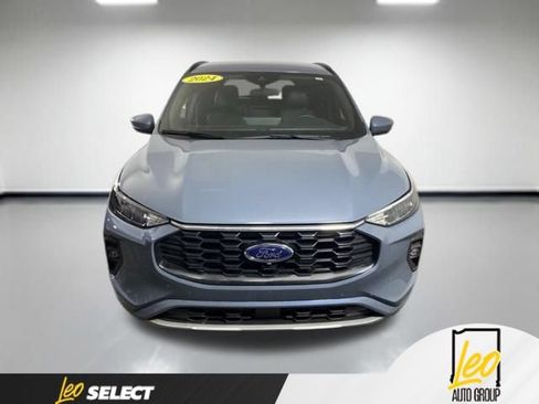 Used 2024 Ford Escape ST-Line Select w/ Tech Pack #2 AWD/4WD image 10
