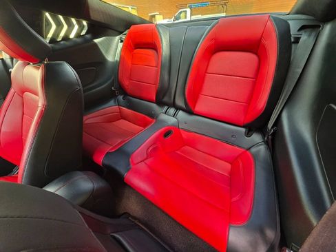 Used 2019 Ford Mustang GT Premium w/ GT Performance Package RWD image 14