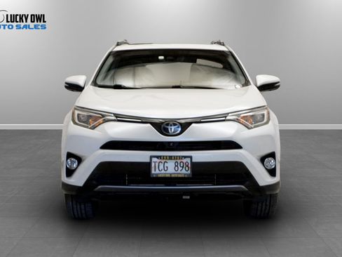 Used 2017 Toyota RAV4 Limited FWD image 2