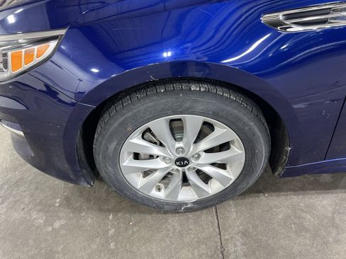 Used 2017 Kia Optima EX w/ Premium Package image 33