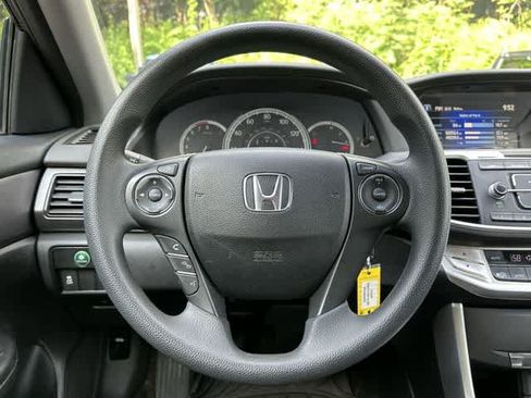 Used 2013 Honda Accord LX image 7