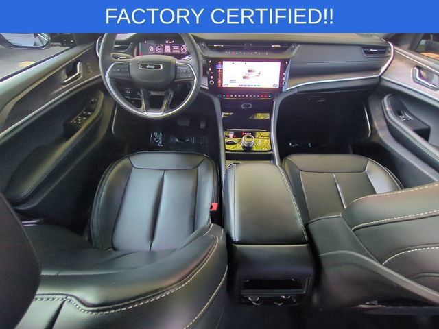 Used 2026 Jeep Grand Cherokee Limited AWD/4WD image 33