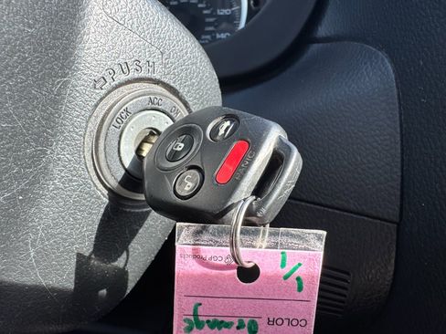 Used 2014 Subaru Crosstrek 2.0i Premium image 20