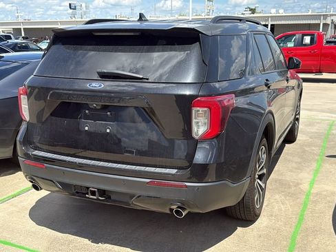 Used 2022 Ford Explorer ST-Line w/ Class IV Trailer Tow Package RWD image 3