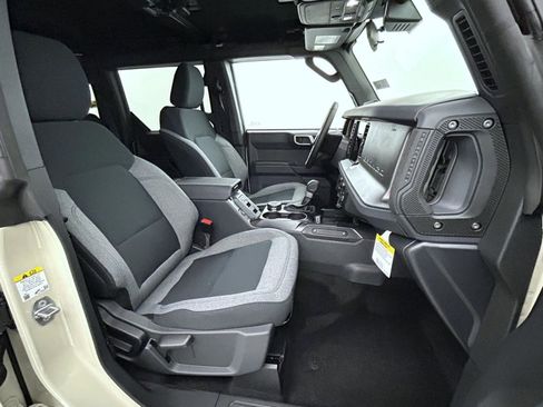 New 2026 Ford Bronco Big Bend AWD/4WD image 15