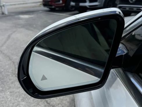 Used 2019 Mercedes-Benz E 300 w/ Premium 1 Package image 11