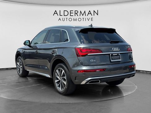Used 2023 Audi Q5 2.0T Premium Plus w/ Premium Plus Package AWD/4WD image 3