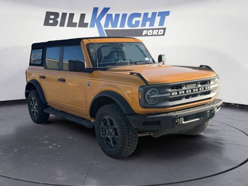 Used 2022 Ford Bronco Big Bend image 7