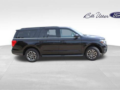 Used 2024 Ford Expedition Max XLT RWD image 4