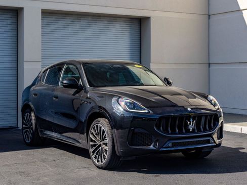 New 2025 Maserati Grecale Modena AWD/4WD image 1