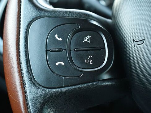 Used 2014 FIAT 500L Trekking w/ Popular Equipment Group image 28