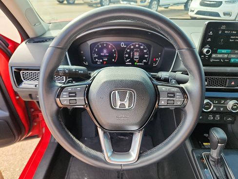 Used 2022 Honda Civic Touring image 16