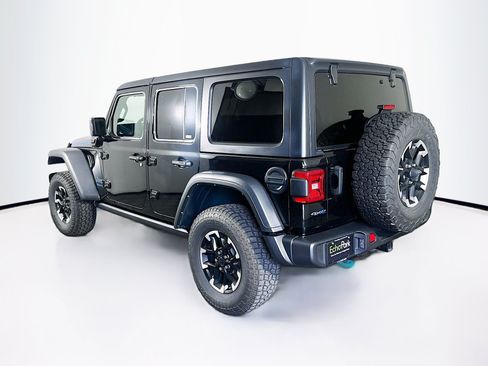 Used 2024 Jeep Wrangler Unlimited Rubicon 4xe AWD/4WD image 5